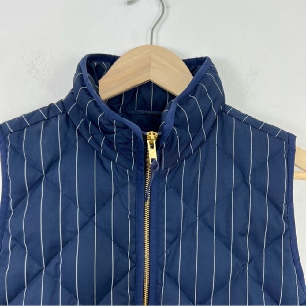 J. Crew Excursion Puffer Vest Navy White Pinstripe Quilted Down Size Small - Picture 5 of 13